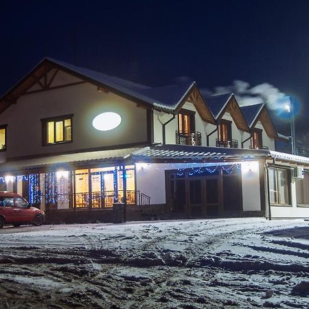 Mountain Dew Hotel Belasovitsa Ngoại thất bức ảnh