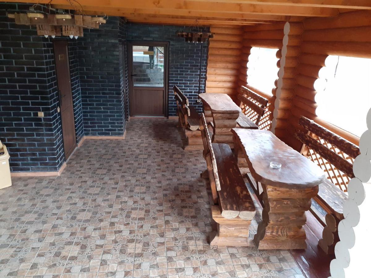 Mountain Dew Hotel Belasovitsa Ngoại thất bức ảnh