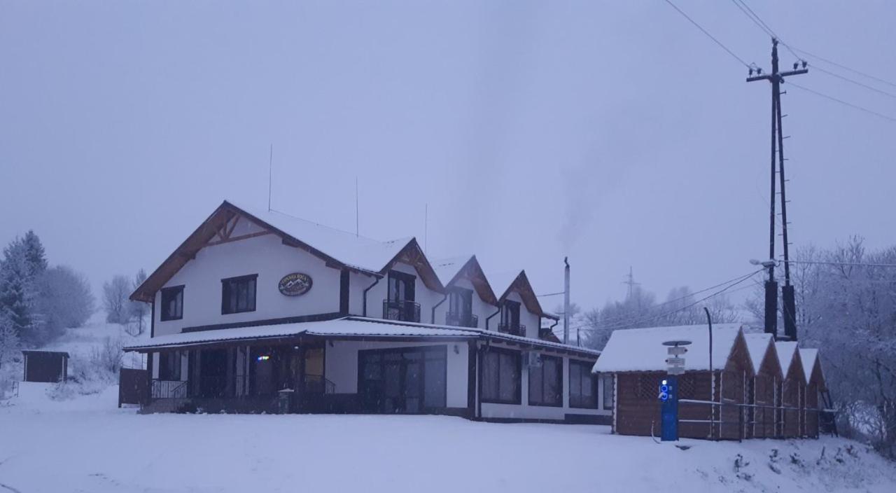 Mountain Dew Hotel Belasovitsa Ngoại thất bức ảnh
